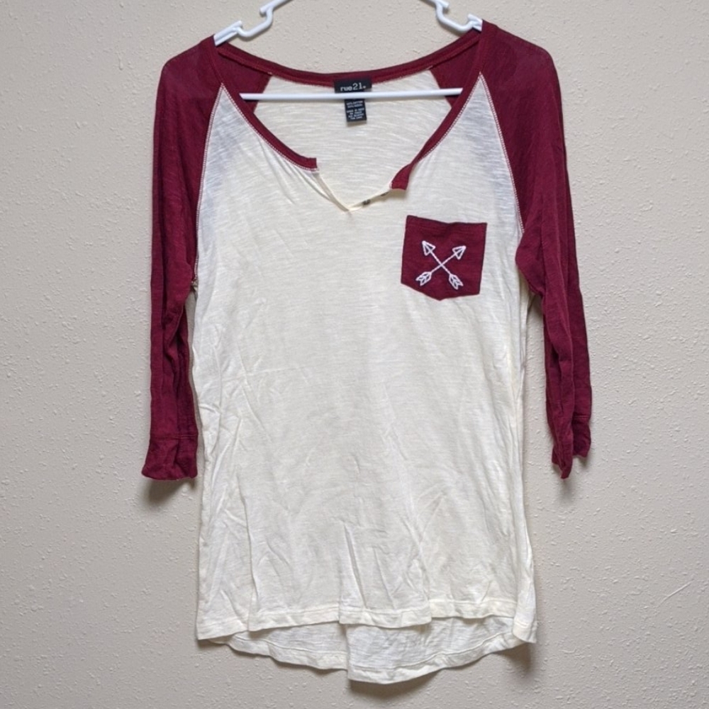 Rue 21 top